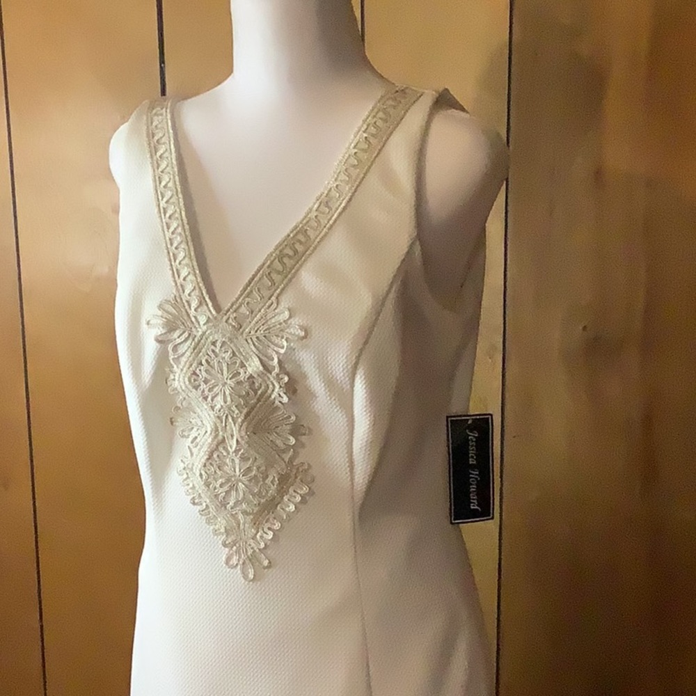 Jessica Howard’s dress